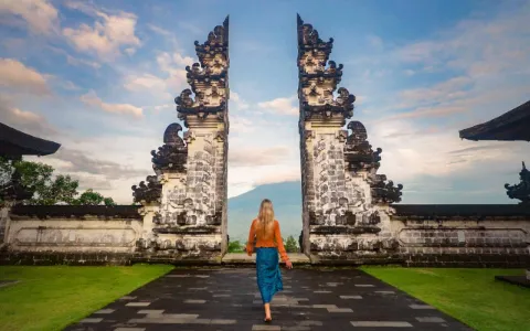 bali island tour lempuyang temple